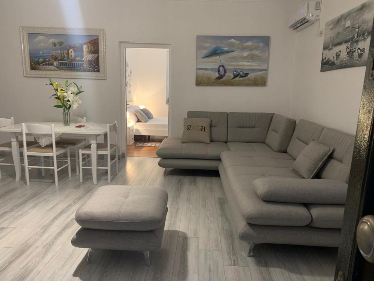 Vjola Apartments 2 Sarande Exterior photo